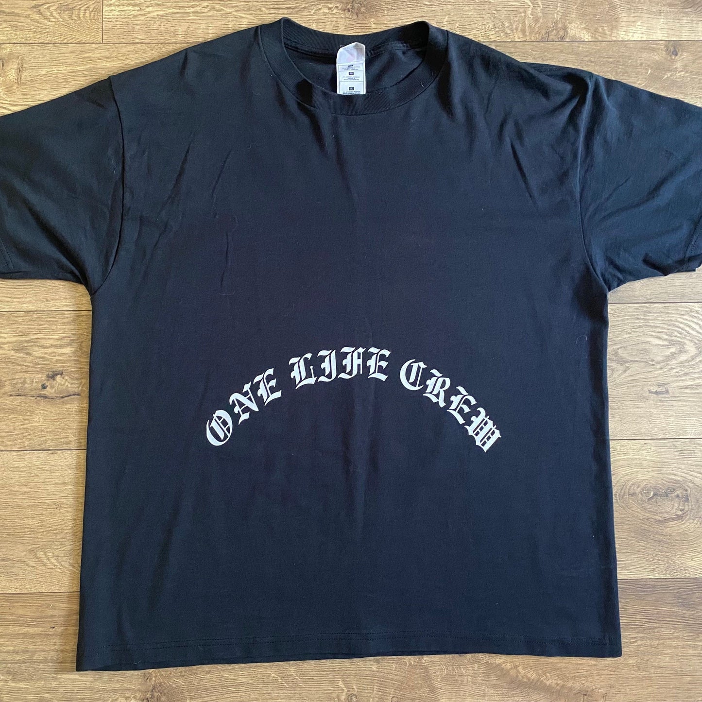 ONE LIFE CREW Old English Logo Black XL T-Shirt